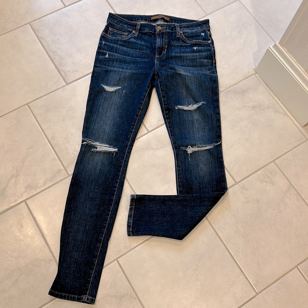 Joe's Distressed Skinny Ankle Jeans   - Size 29